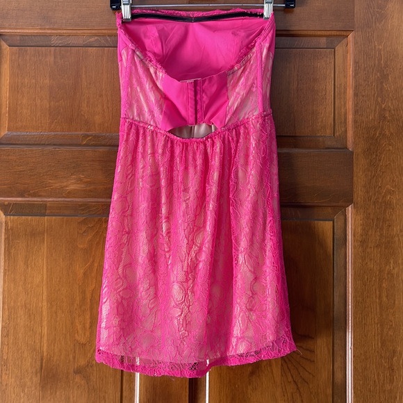 Darling strapless cut out pink mini dress size S - Picture 5 of 9